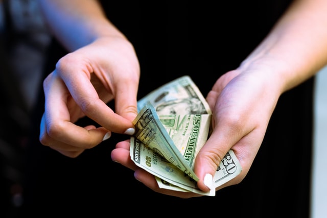 Cryptocurrencies and remittances